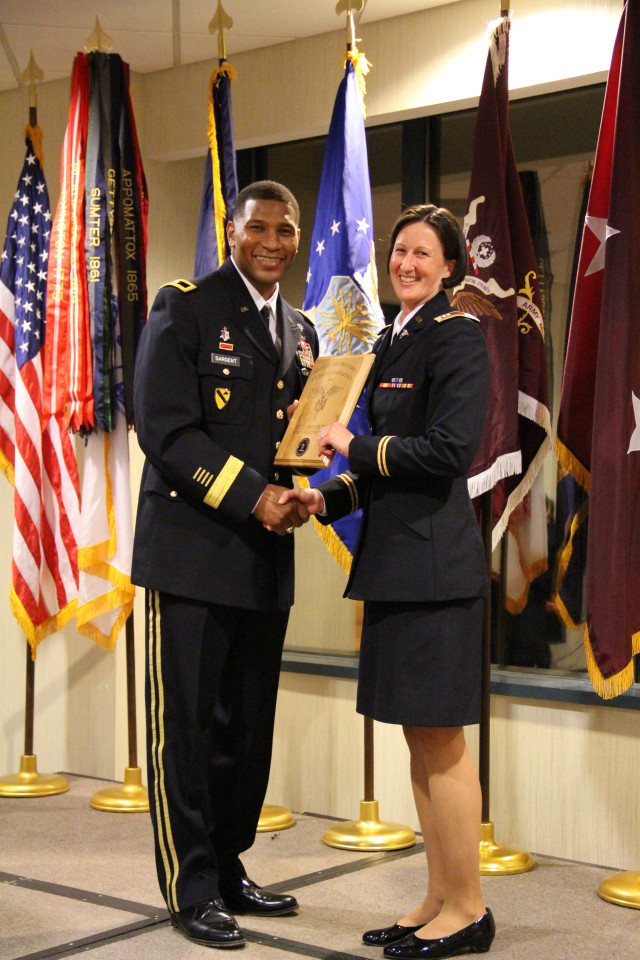 USARIEM Soldier wins Medical Service Corps Award of Excellence Junior Officer Award