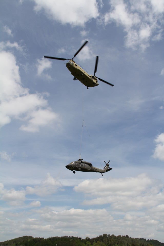 12 CAB Blackhawk Recovery Operation