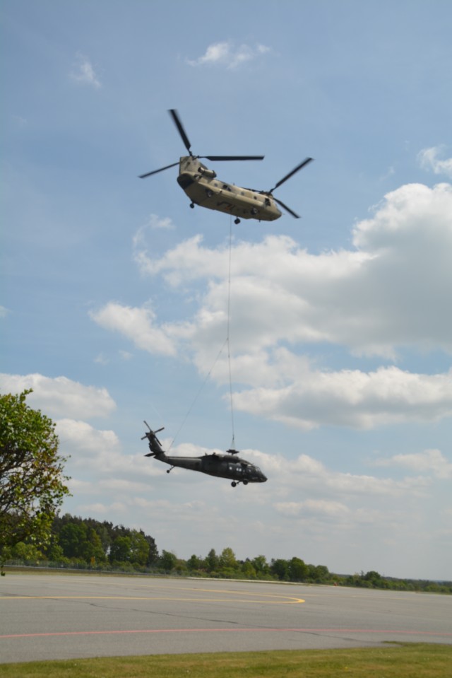 12 CAB Blackhawk Recovery Operation