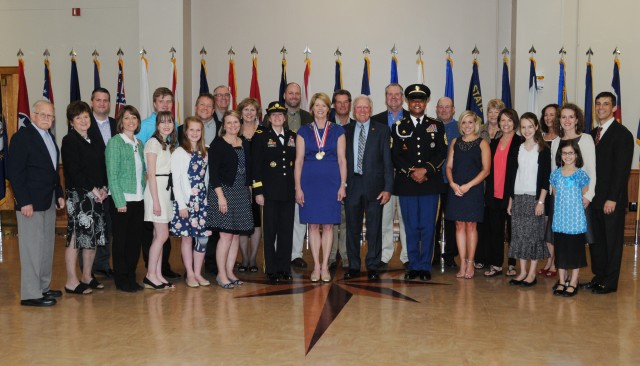 Senior Executive Service leader retires as JMC Deputy to the Commander