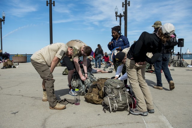 Chicago ruck march held in honor of struggling veterans