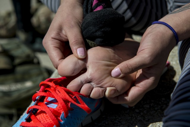 Chicago ruck march held in honor of struggling veterans