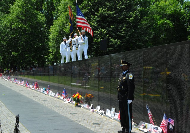 Medal of Honor recipients dedicate Vietnam War stamps at Wall