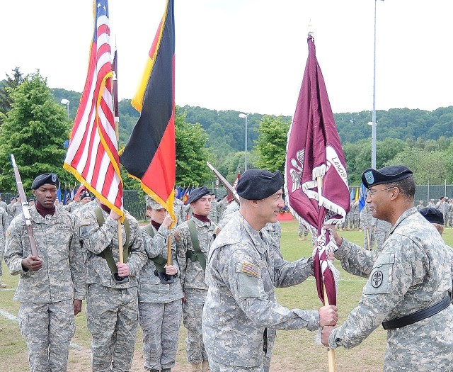 COL James Laterza Assumes LRMC Command