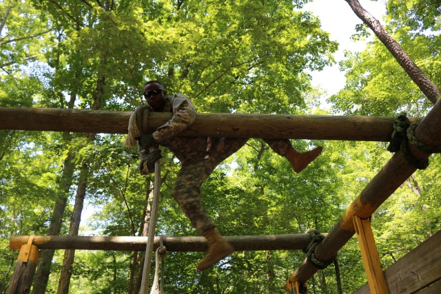 2015 SDDC Best Warrior Competition obstacle course.