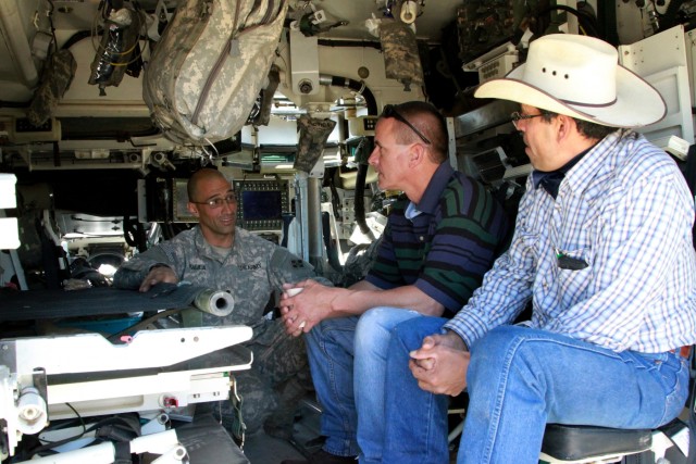 Raider brigade invites community to Pi&#241;on Canyon