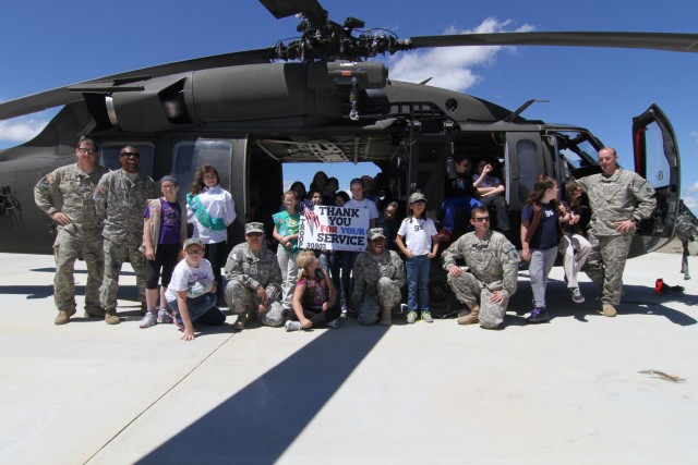 Girl Scouts, Soldiers trade cookies for new merit badges