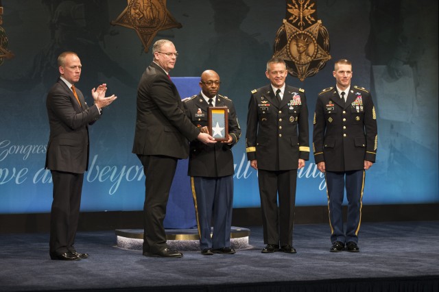 Pentagon inducts WWI Soldiers into Hall of Heroes