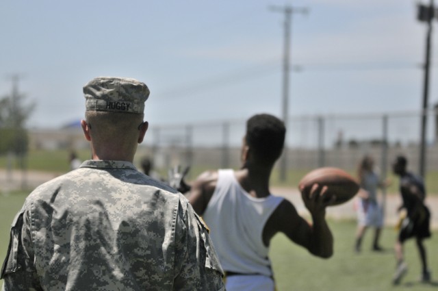 Cav units volunteer at local schools