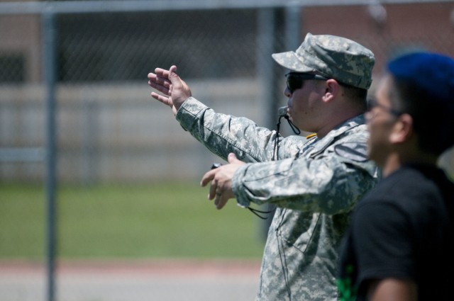Cav units volunteer at local schools