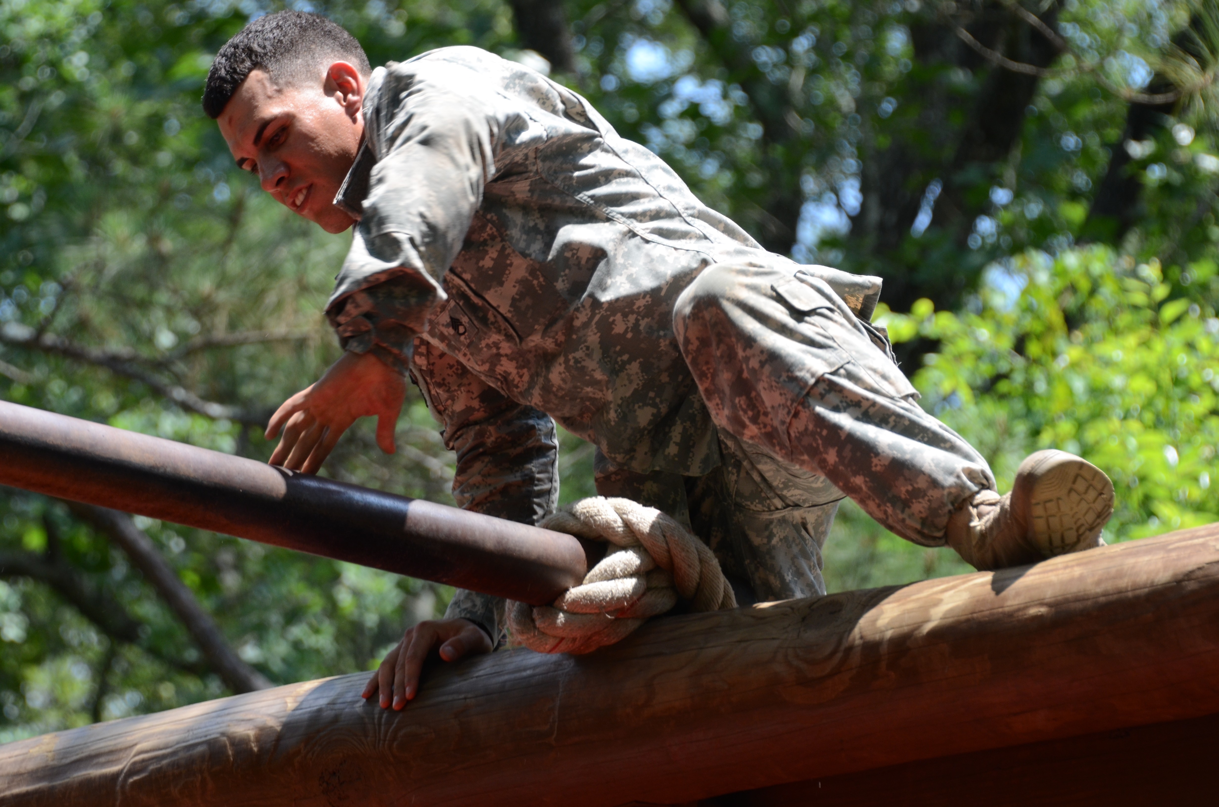 Sweating out the competition: Soldiers put their skills to the test ...