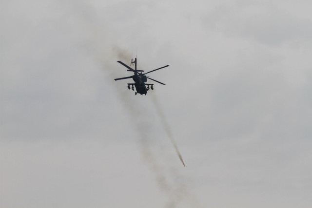 4-2nd Avn. Regt. conducts attack exercise