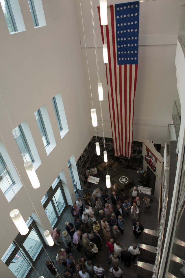 Local civic leaders visit Army Europe, tour facilities