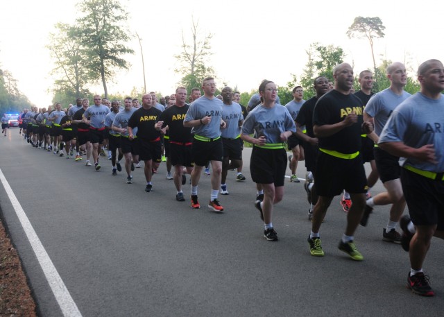 21st TSC, USAG-RP commemorate Army birthday with 3-mile run