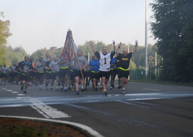 21st TSC, USAG-RP commemorate Army birthday with 3-mile run