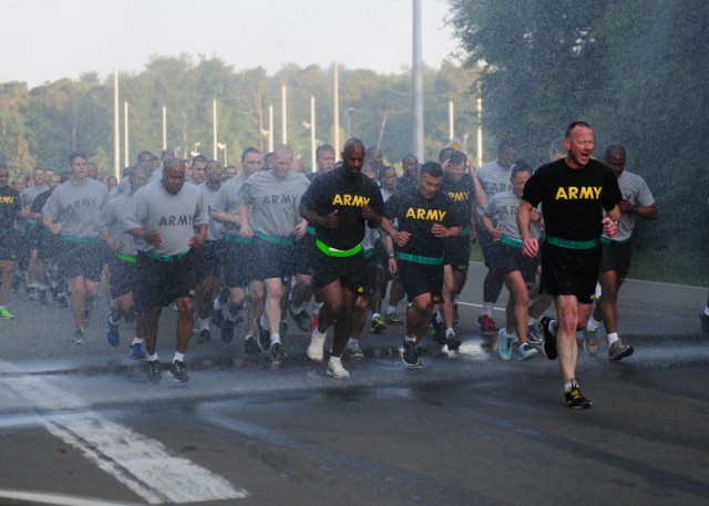 21st TSC, USAG-RP commemorate Army birthday with 3-mile run