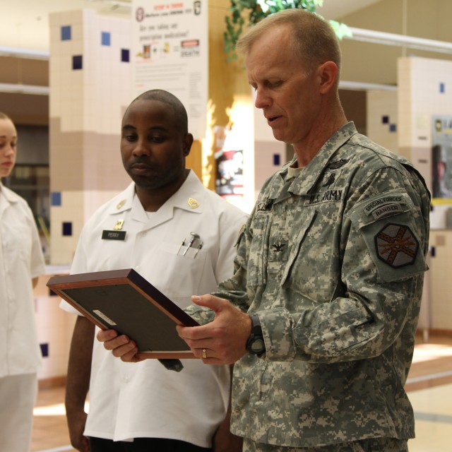 Dellinger to leave garrison command