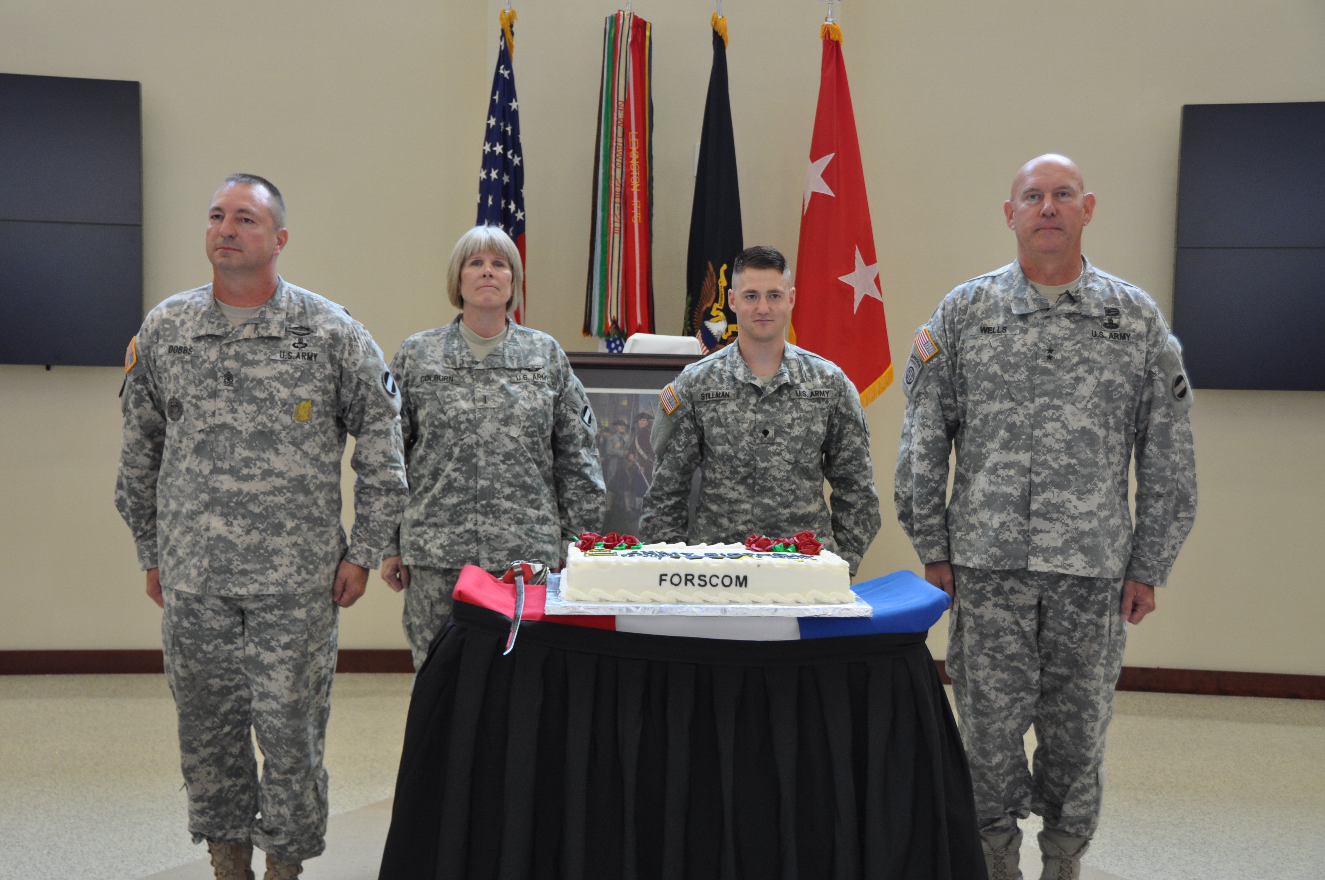 U S Army Forces Command Reserve Command Salute Armys 240th Birthday