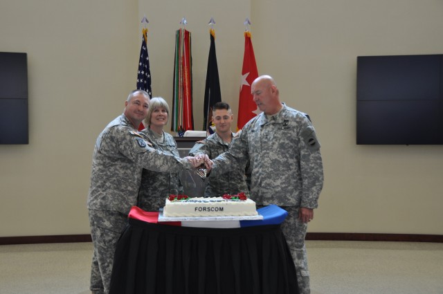 FORSCOM, USARC celebrate Army's 240th birthday