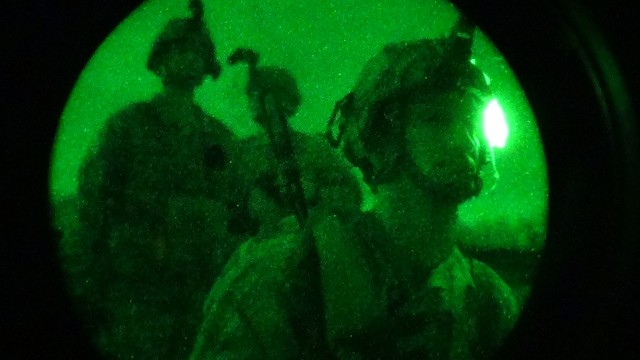 Soldiers begin night air assault exercise