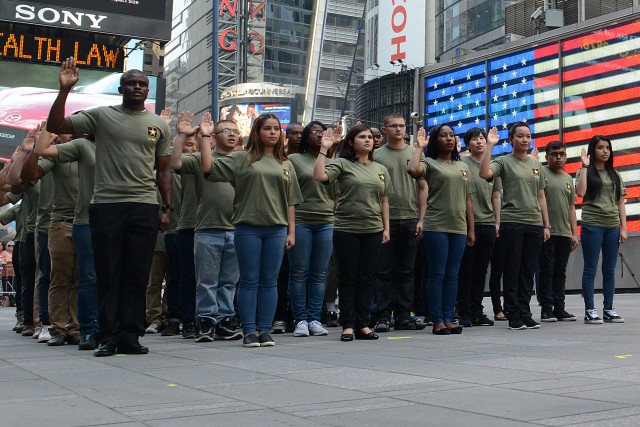 Army celebrates 240th birthday in NYC