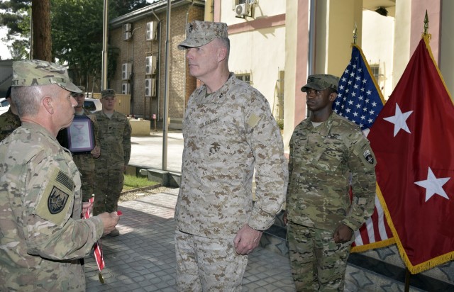 U.S. Army Corps of Engineers award U.S. Marine Corps Maj. Gen. with the Bronze Order of the de Fleury Medal