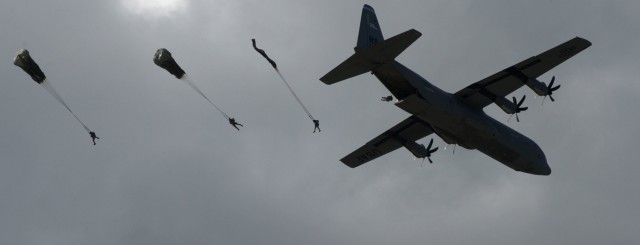 US, Latvian military conduct airborne training in conjunction with Europe-wide exercise