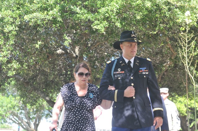 Cav unit dedicates room to Vietnam vet, 9/11 hero