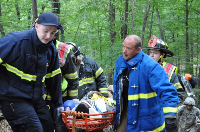 National Guard Soldiers and civilian responders test emergency skills