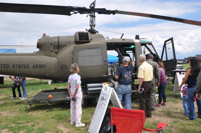 Fort Carson welcomes Vietnam vets home 50 years later