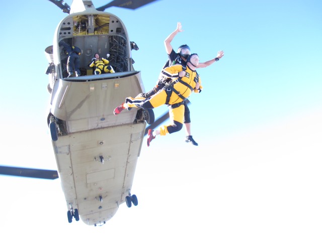 25th CAB and Golden Knights Jump with Local Oahu Community 