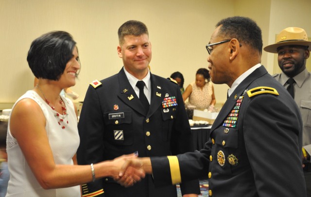 New commander arrives on rising tide at Savannah District