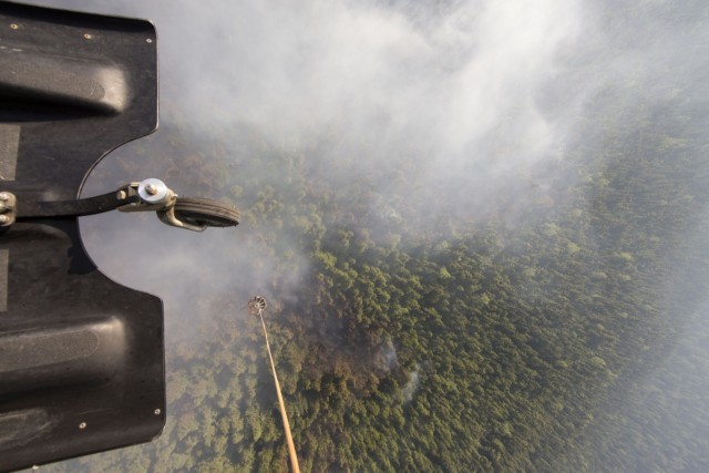 Alaska Army National Guard Black Hawk crews help fight Alaska fires