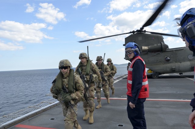 US paratroopers kick off BALTOPS 15 with combined joint air assault