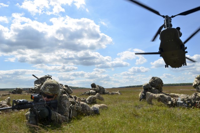 US paratroopers kick off BALTOPS 15 with combined joint air assault