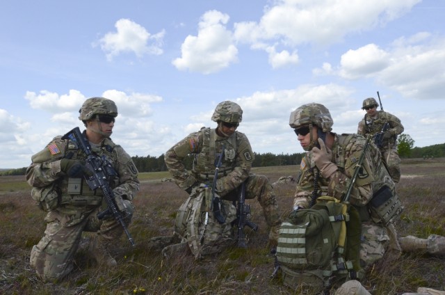 US paratroopers kick off BALTOPS 15 with combined joint air assault