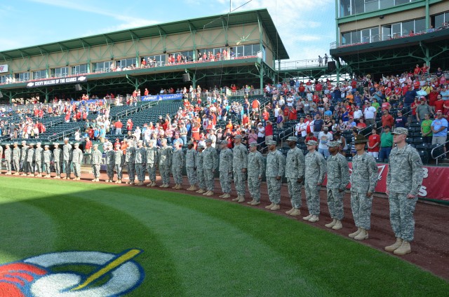 Fort Leonard Wood helps Springfield Cardinals honor military