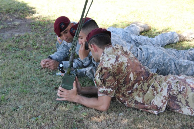 US, Italian signaleers conduct bilateral communications training