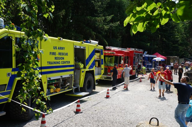 Fahrzeugausstellung der Feuerwehr