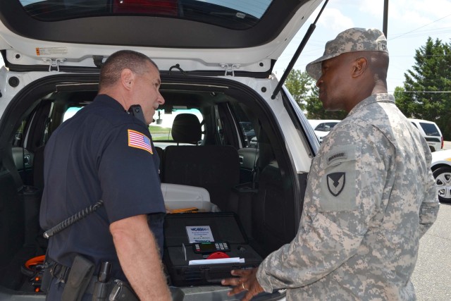 APG Senior Commander meets Directorate of Emergency Services personnel