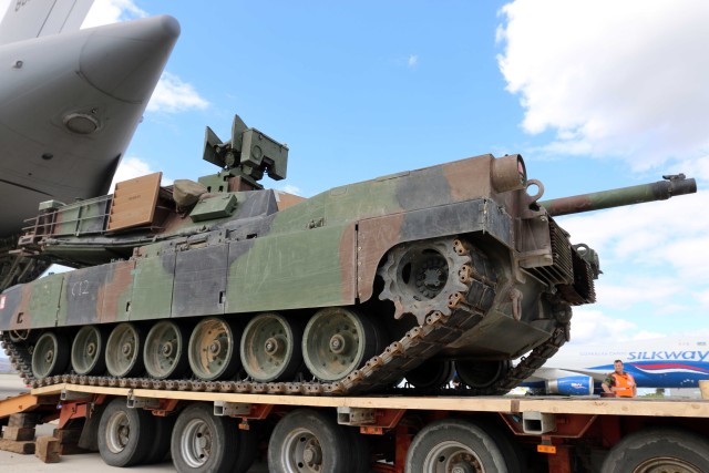 US tanks flown across Europe for training