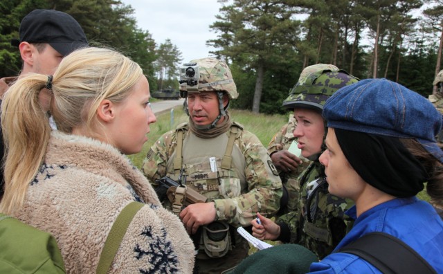 U.S., Danish Soldiers build interoperability during Brave Lion 15