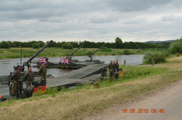 British, German Army engineers work together to demonstrate allied bridging capabilities