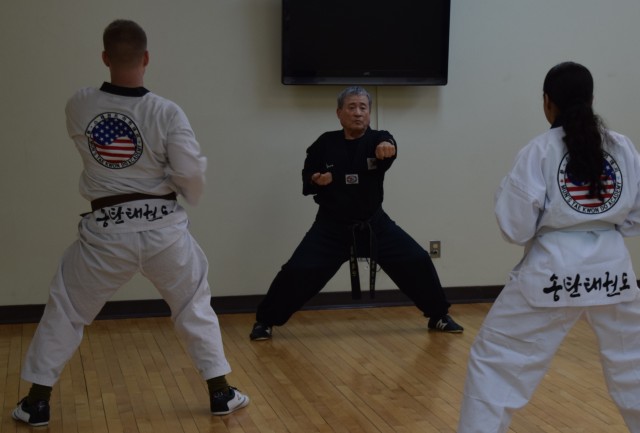 Chuck Norris' Tae Kwon Do instructor continues to train