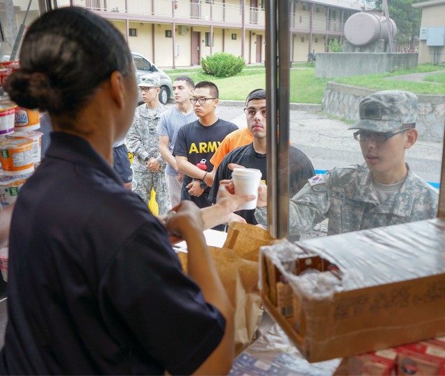 Eighth Army Unveils "Grab and Go" Canteen