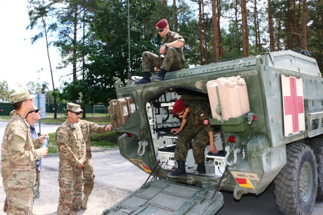 Life-saving allies: Polish, US medics train together during Atlantic Resolve