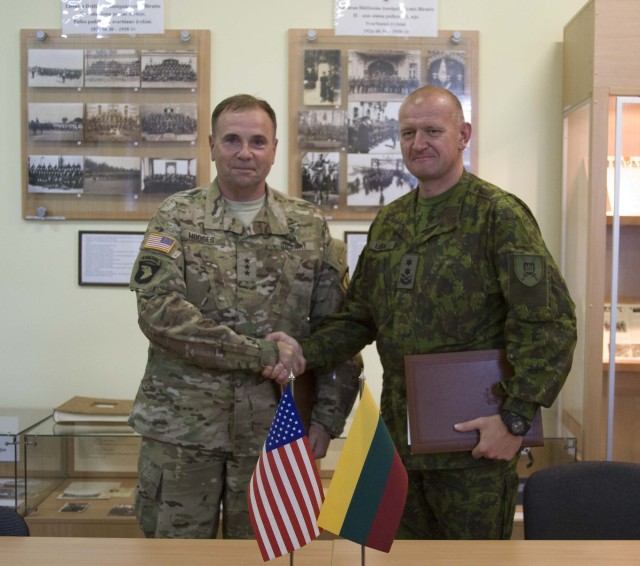 Army Europe, Lithuanian Land Forces sign memo of understanding, outline shared strategic vision
