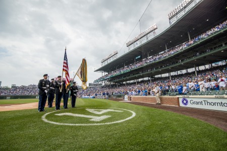 Wrigley Field the morning after: Fans flock to stadium to honor team