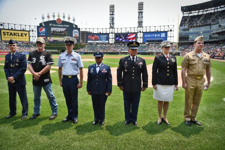 Chicago MLB teams honor service members during July 4 home games, Article