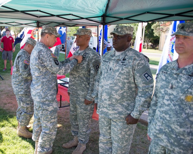 5th AR changes command, 402nd FA cases colors at Fort Bliss